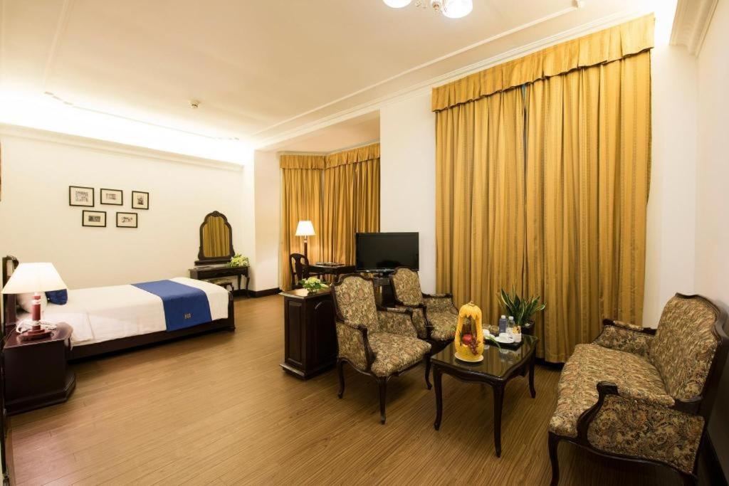 Hoa Binh Hotel Hanoi Dış mekan fotoğraf